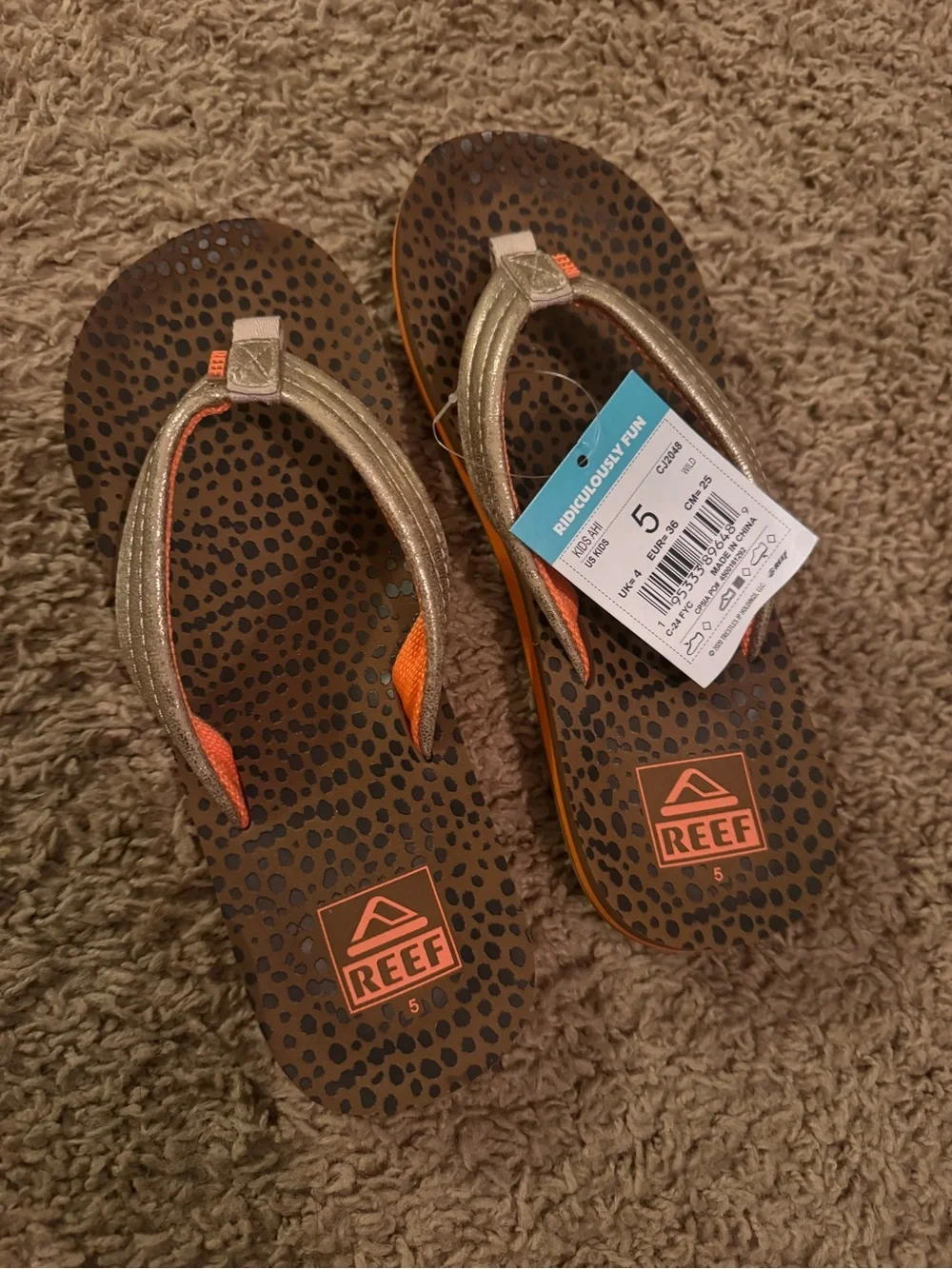 Reef Kids Metallic Gold Strap & Brown Leopard Flip Flops